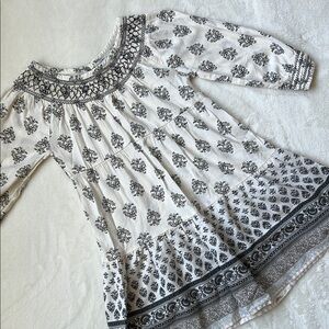 Old Navy Girls Black and White Dress with Bishop Sleeves